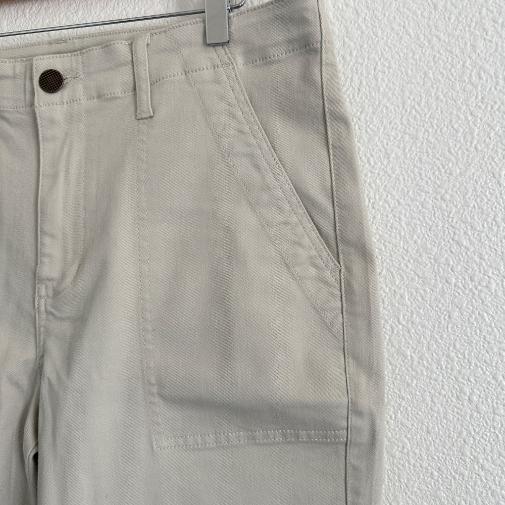 CAbi Compass pant, Style 6264, Oyster, Spring 23, Size 12 - Picture 7 of 15